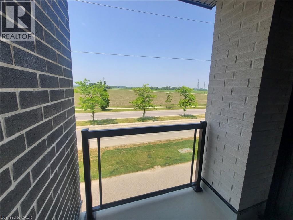 












271 GREY SILO Road Unit# 67

,
Waterloo,




Ontario
N2K0E9

