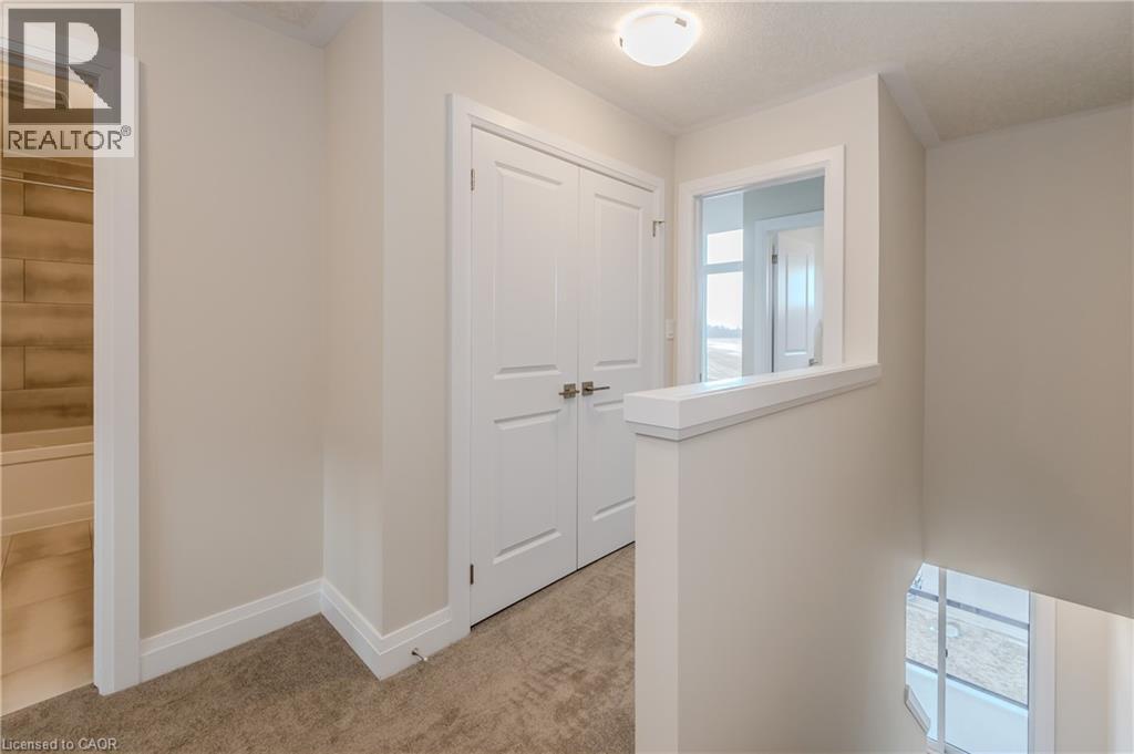 












271 GREY SILO Road Unit# 67

,
Waterloo,




Ontario
N2K0E9

