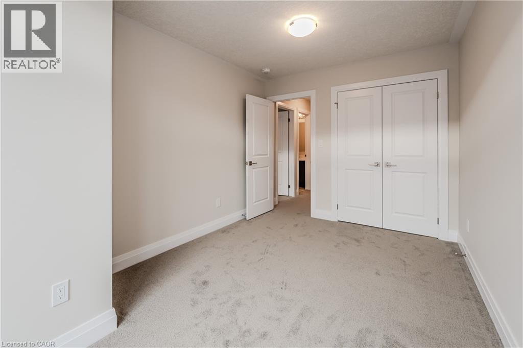 












271 GREY SILO Road Unit# 67

,
Waterloo,




Ontario
N2K0E9

