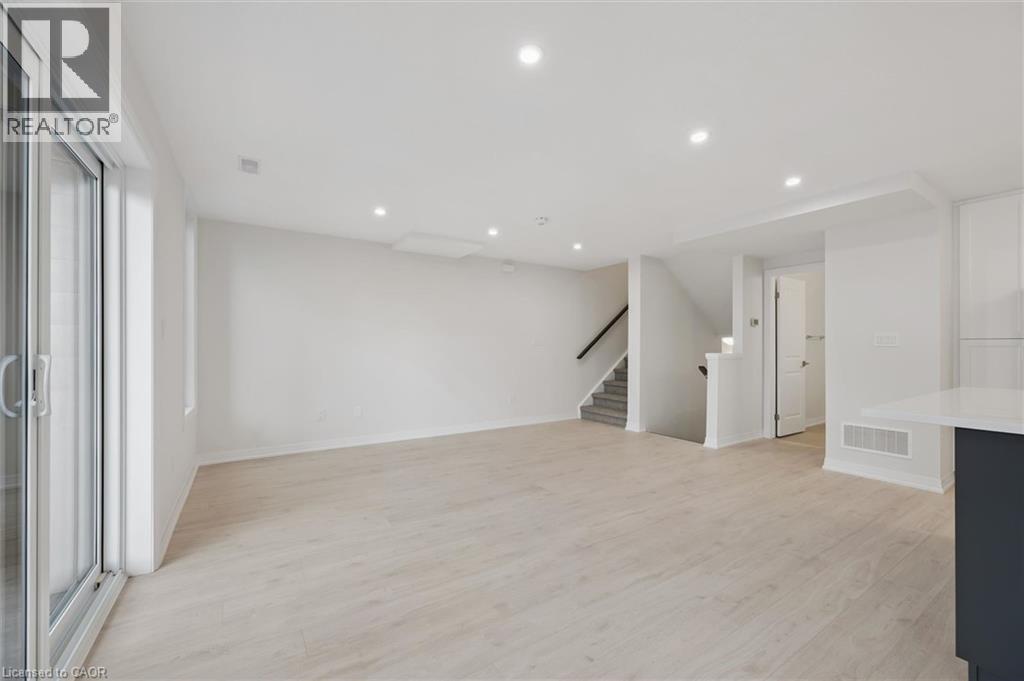 












525 ERINBROOK Drive Unit# B039

,
Kitchener,




Ontario
N2E0L4

