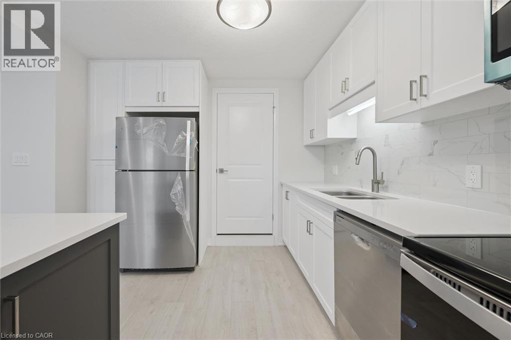 












525 ERINBROOK Drive Unit# B039

,
Kitchener,




Ontario
N2E0L4

