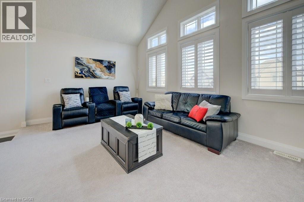 












43 GREYHAWK Street

,
Kitchener,




Ontario
N2K0C7

