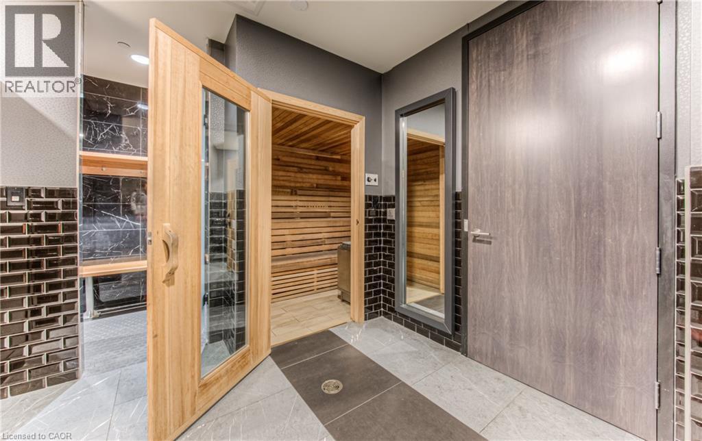 












145 COLUMBIA Street W Unit# 1210

,
Waterloo,




Ontario
N2L0K7

