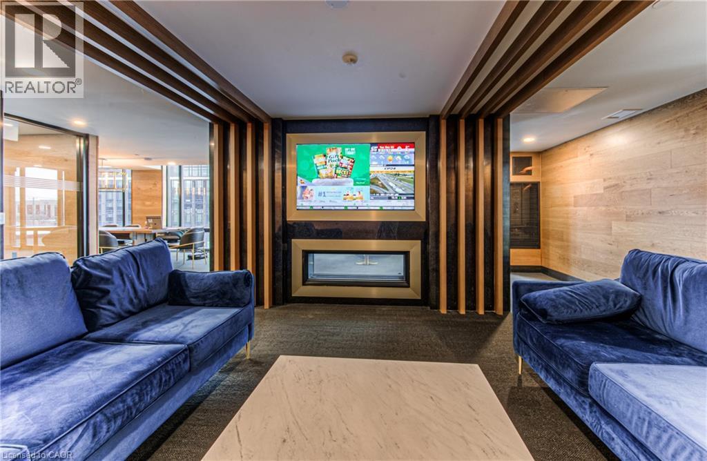 












145 COLUMBIA Street W Unit# 1210

,
Waterloo,




Ontario
N2L0K7

