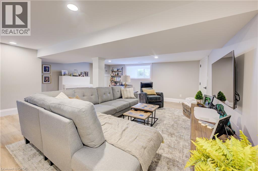 












6265 LINE 89

,
Gowanstown,




Ontario
N0G1Y0

