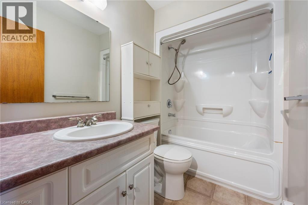 












10 MONTCLAIR Crescent Unit# 5

,
Simcoe,




Ontario
N3Y4R9

