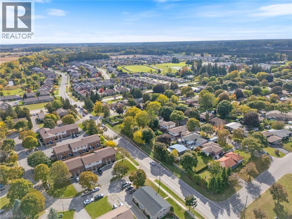 












10 MONTCLAIR Crescent Unit# 5

,
Simcoe,




Ontario
N3Y4R9

