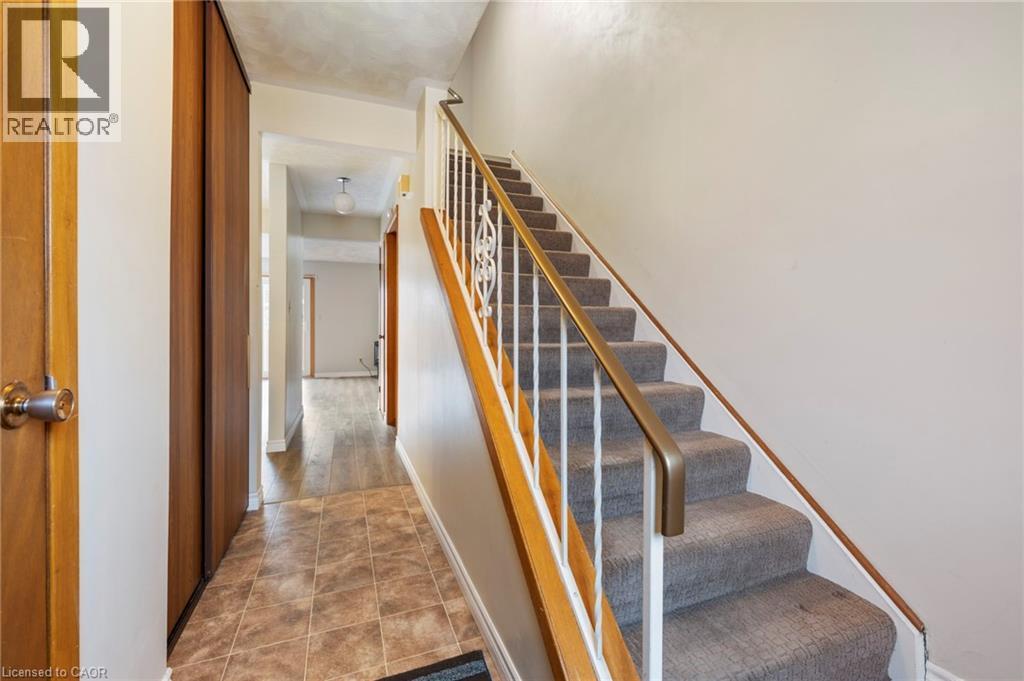 












10 MONTCLAIR Crescent Unit# 5

,
Simcoe,




Ontario
N3Y4R9

