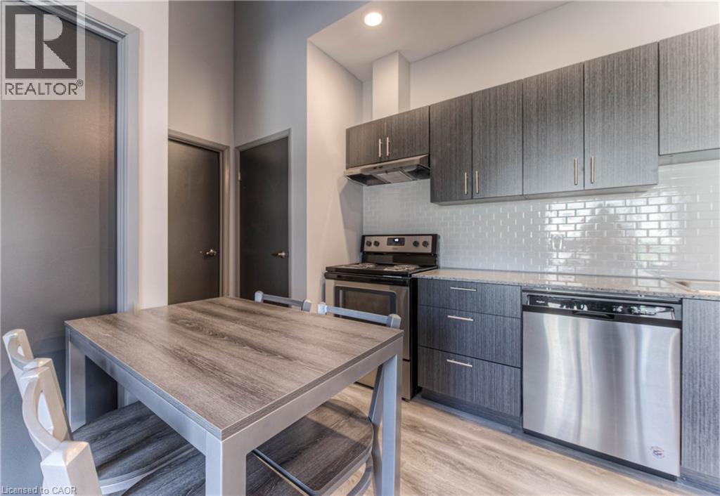 












275 LARCH Street Unit# F113

,
Waterloo,




Ontario
N2L3R2

