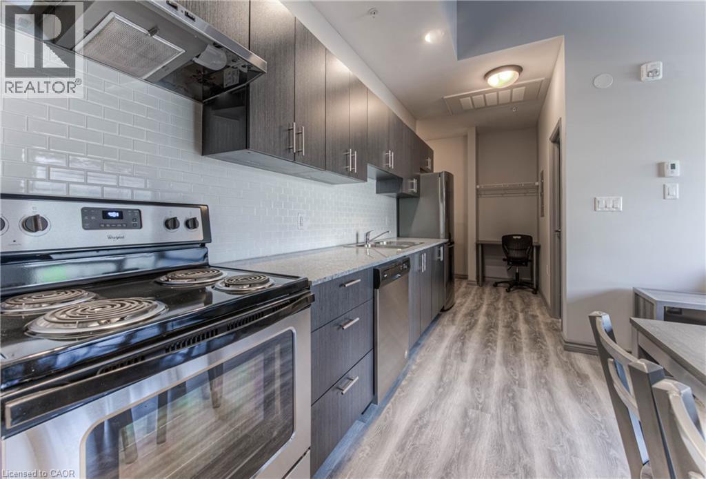 












275 LARCH Street Unit# F113

,
Waterloo,




Ontario
N2L3R2

