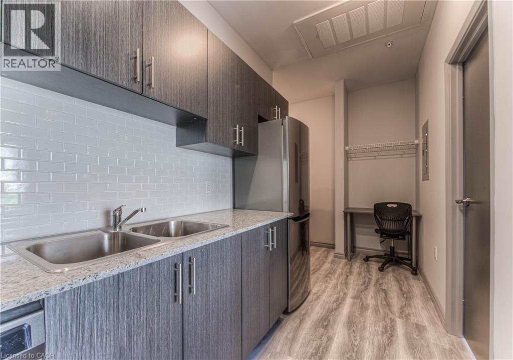 












275 LARCH Street Unit# F113

,
Waterloo,




Ontario
N2L3R2

