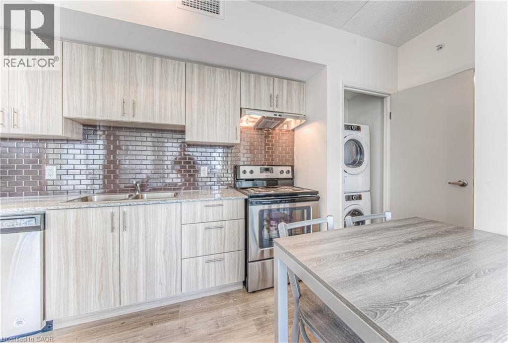 












275 LARCH Street Unit# F501

,
Waterloo,




Ontario
N2L3R2

