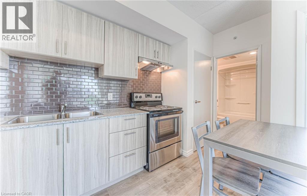 












275 LARCH Street Unit# F501

,
Waterloo,




Ontario
N2L3R2

