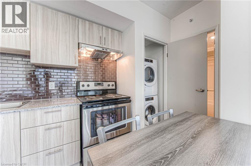 












275 LARCH Street Unit# F501

,
Waterloo,




Ontario
N2L3R2

