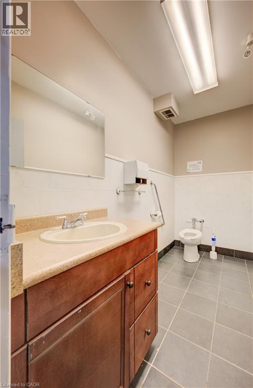 












30 RIDGEWAY Circle

,
Woodstock,




Ontario
N4V1C9

