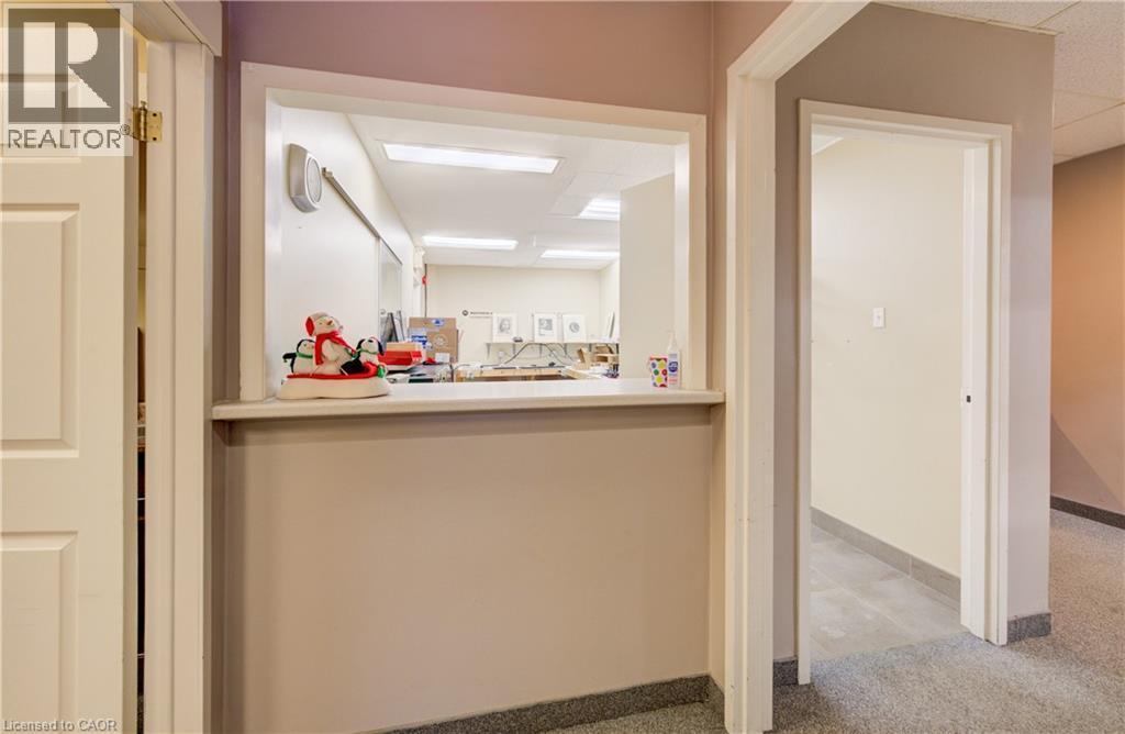 












30 RIDGEWAY Circle

,
Woodstock,




Ontario
N4V1C9

