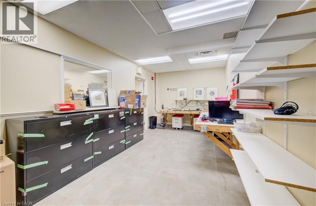 












30 RIDGEWAY Circle

,
Woodstock,




Ontario
N4V1C9

