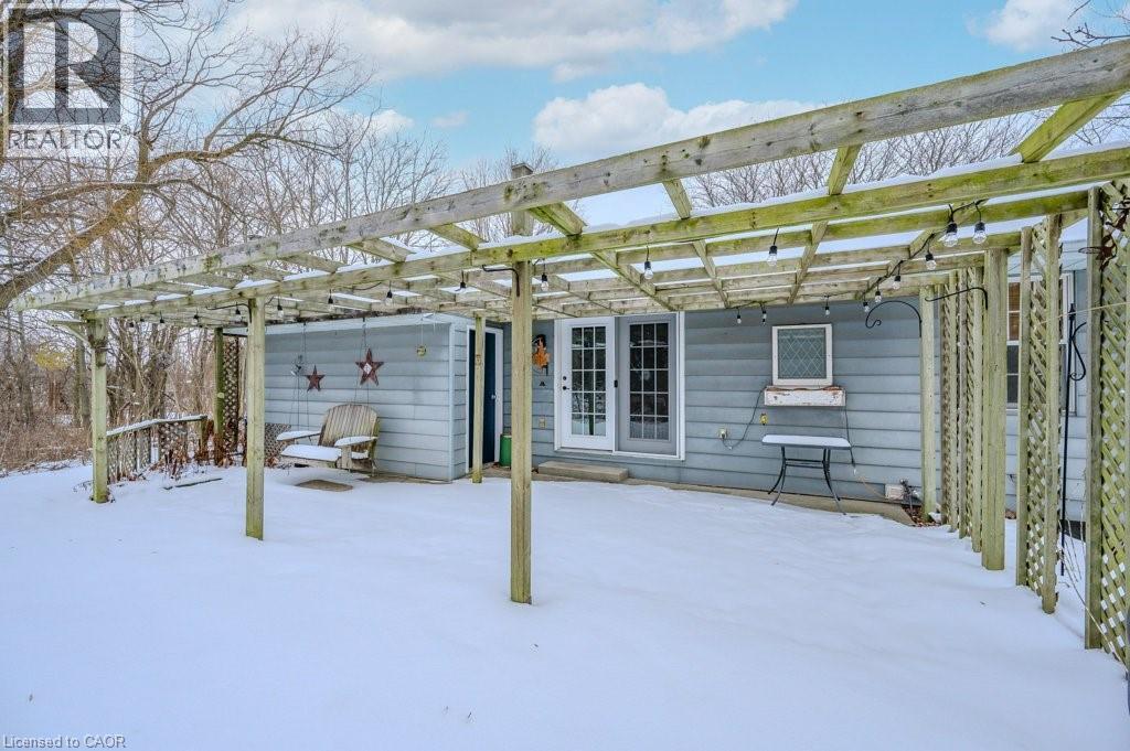 












39 BANNOCKBURN Road

,
Kitchener,







Ontario
N2R1M1

