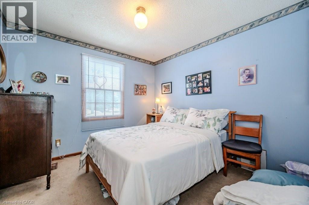 












39 BANNOCKBURN Road

,
Kitchener,




Ontario
N2R1M1

