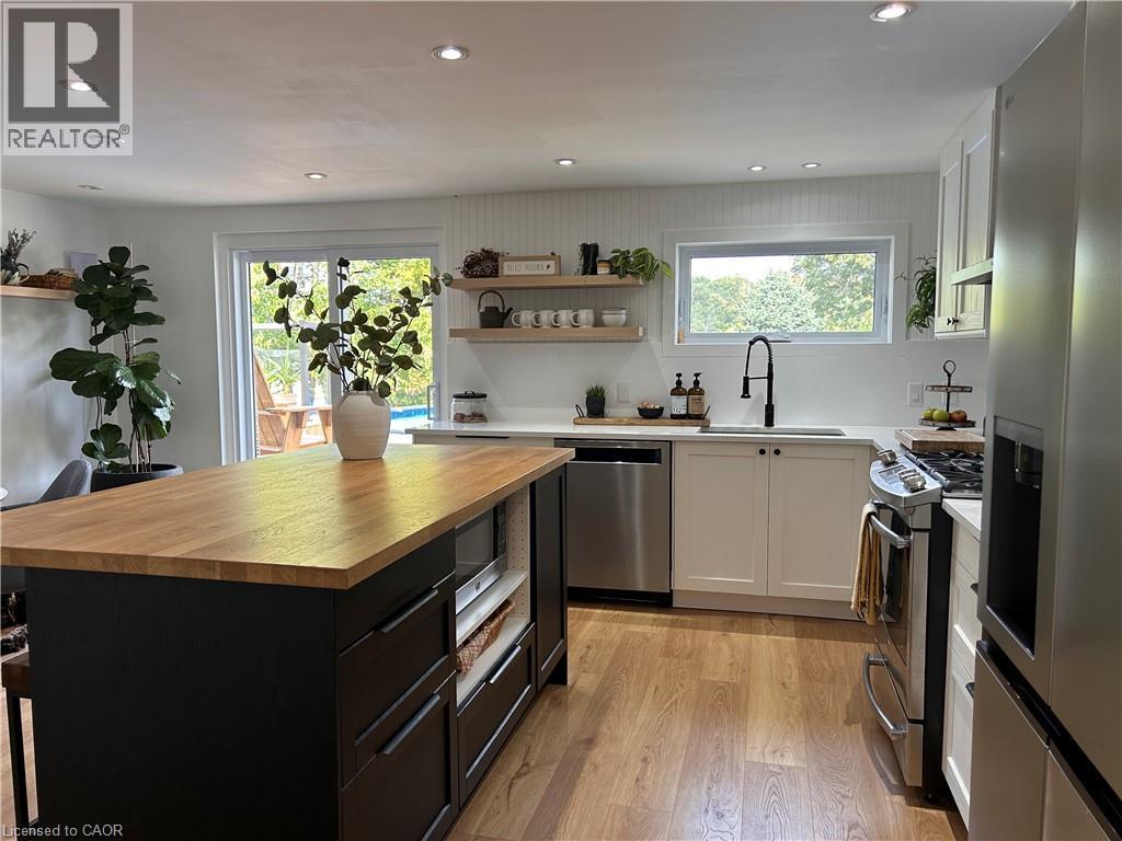 












657 WINDHAM ROAD 14

,
Simcoe,




Ontario
N3Y4K6

