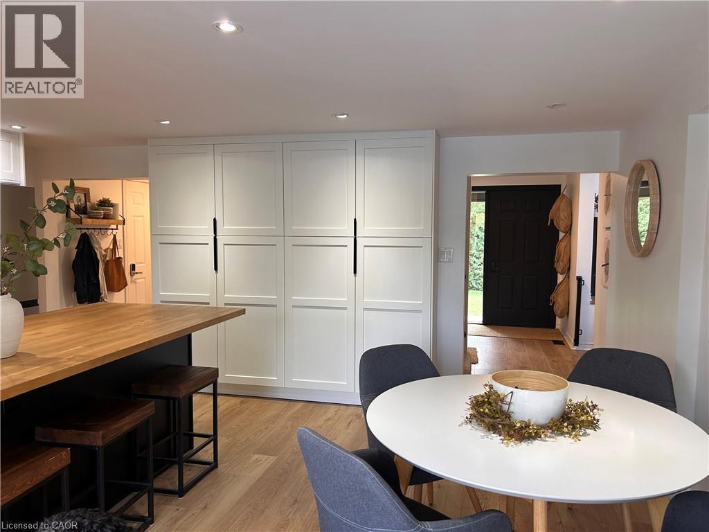 












657 WINDHAM ROAD 14

,
Simcoe,




Ontario
N3Y4K6

