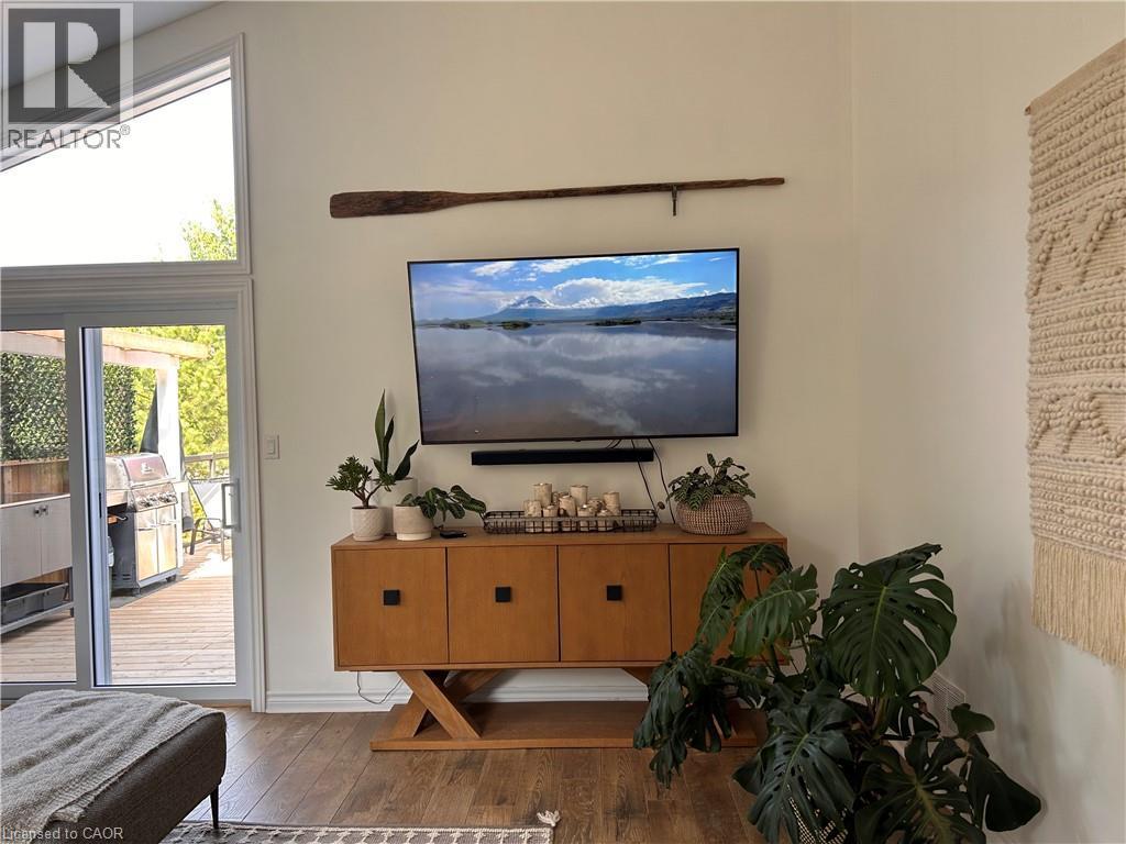 












657 WINDHAM ROAD 14

,
Simcoe,




Ontario
N3Y4K6

