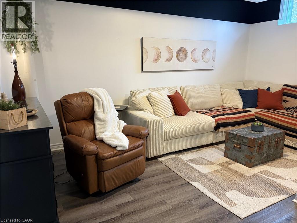 












657 WINDHAM ROAD 14

,
Simcoe,




Ontario
N3Y4K6

