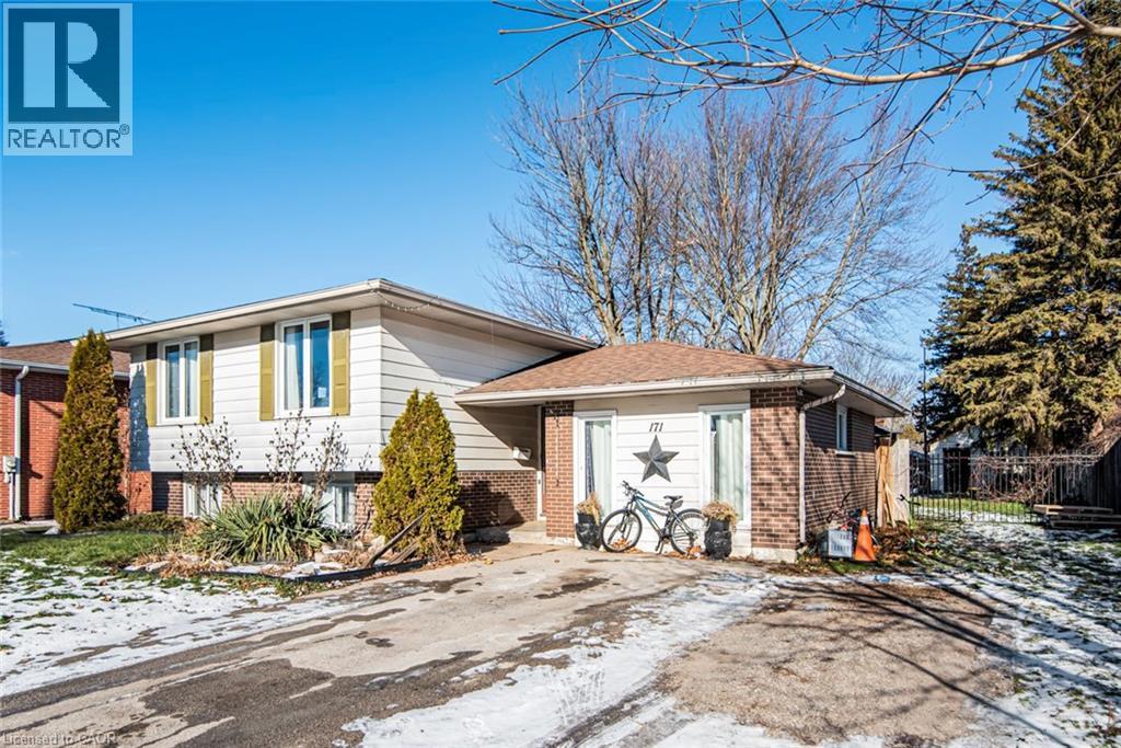 












171 KNEIDER Avenue

,
Dunnville,




Ontario
N1A1A6

