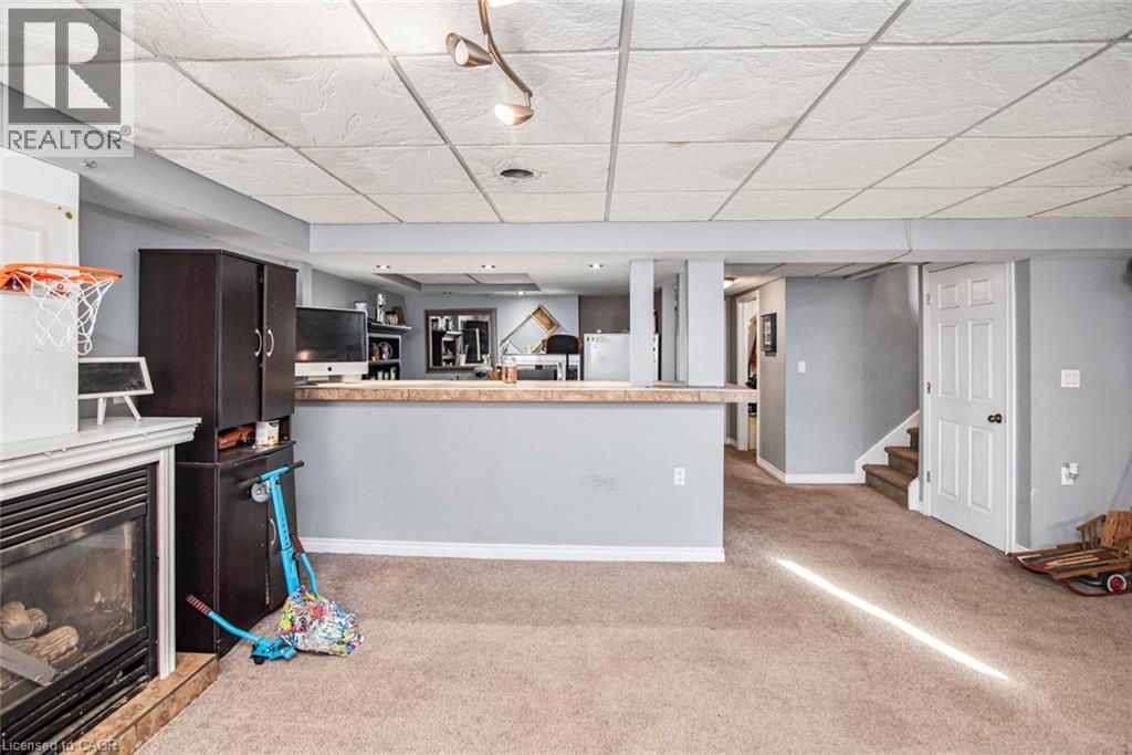 












171 KNEIDER Avenue

,
Dunnville,




Ontario
N1A1A6

