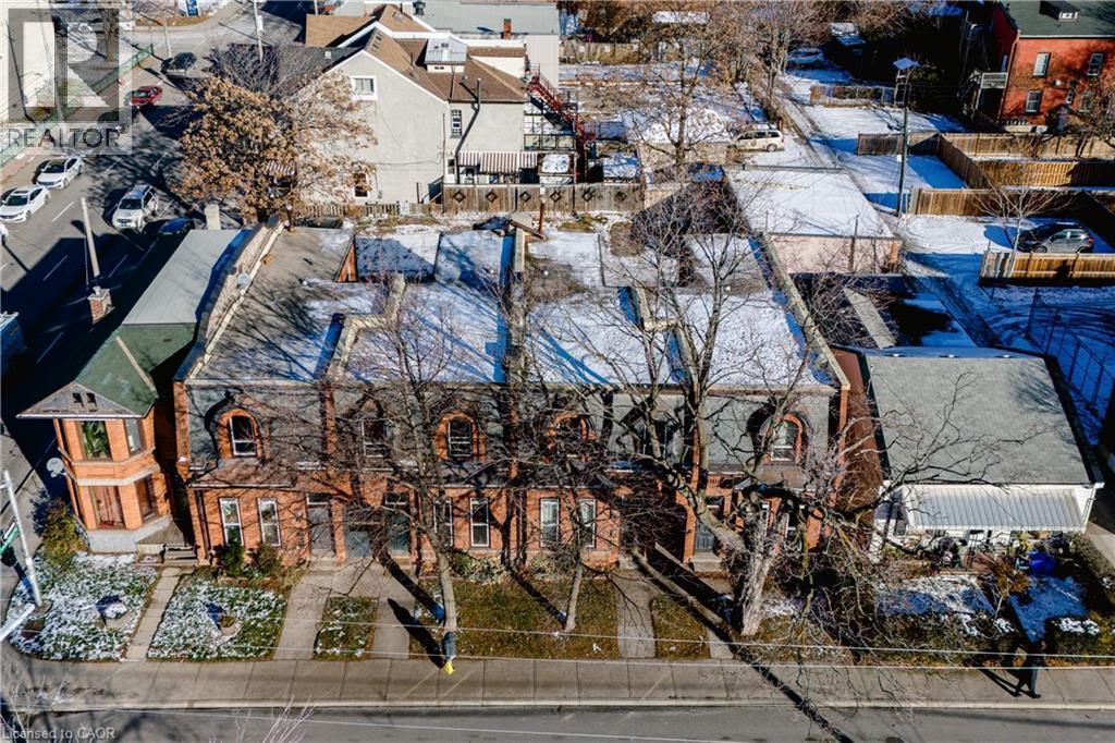 












267-277 KING WILLIAM Street

,
Hamilton,




Ontario
L8L1N9

