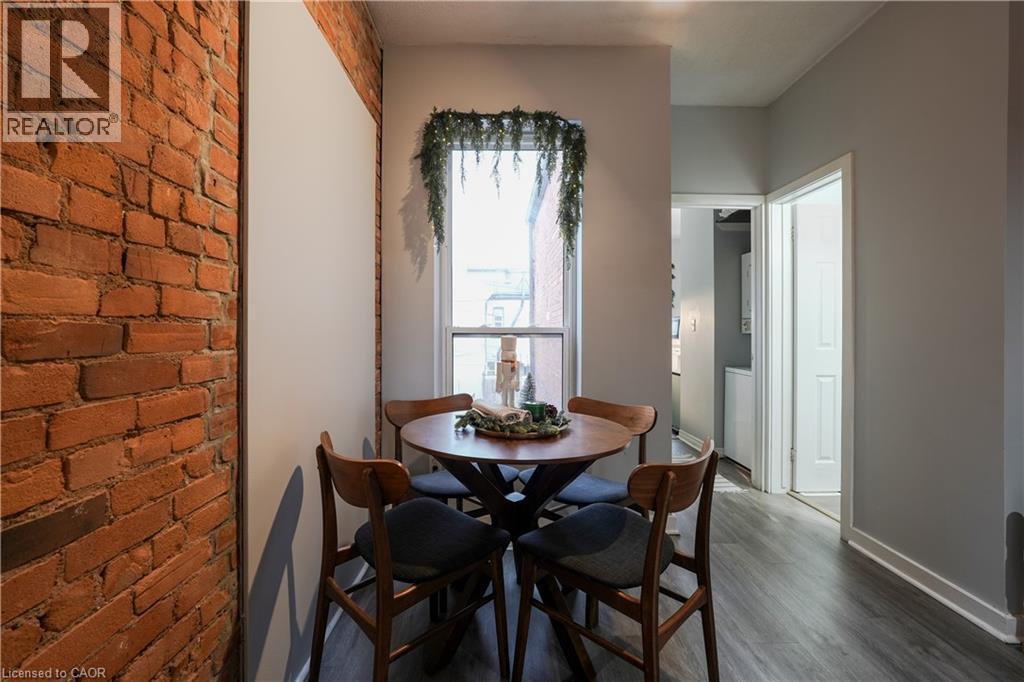 












267-277 KING WILLIAM Street

,
Hamilton,




Ontario
L8L1N9

