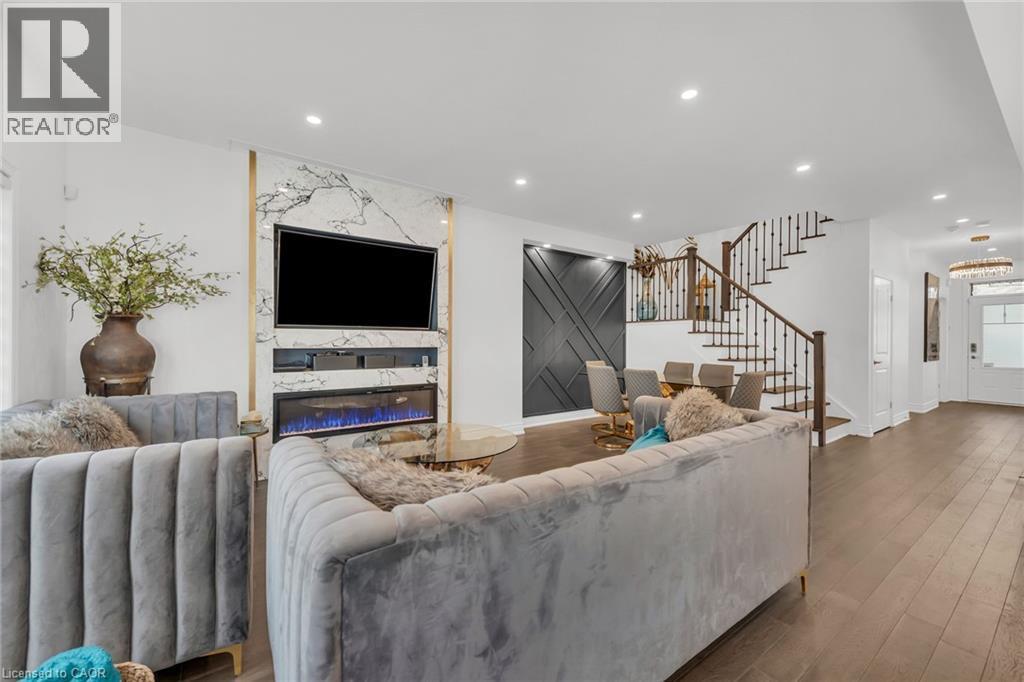 












122 SHOREVIEW Place

,
Stoney Creek,




Ontario
L8E0J4

