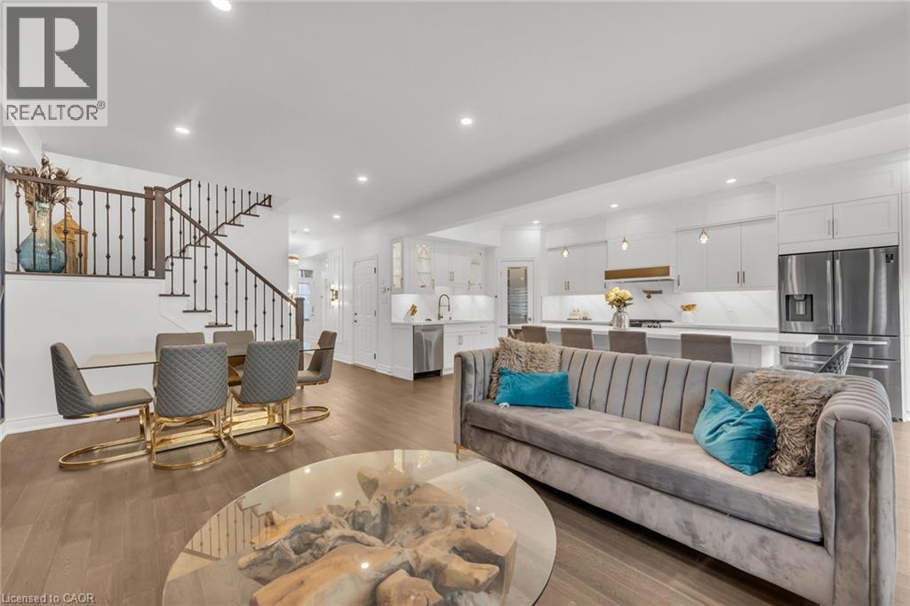 












122 SHOREVIEW Place

,
Stoney Creek,




Ontario
L8E0J4

