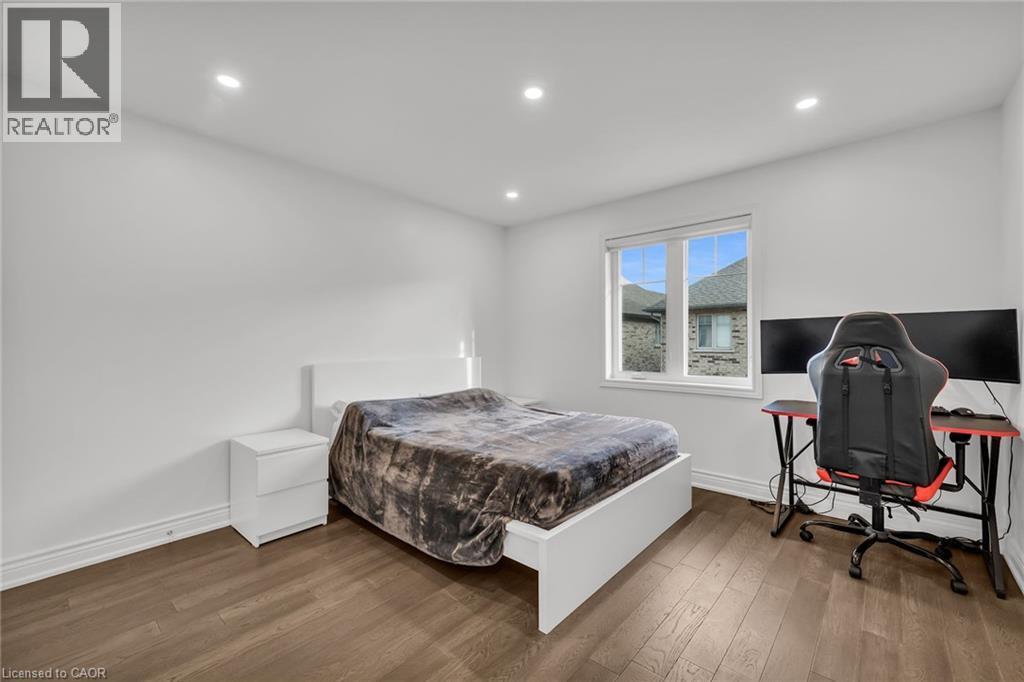 












122 SHOREVIEW Place

,
Stoney Creek,




Ontario
L8E0J4


