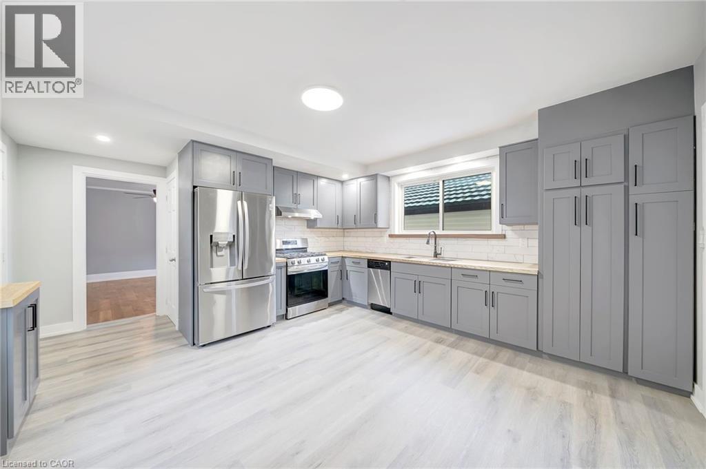 












115 WEST MAIN Street

,
Welland,




Ontario
L3C4Z8

