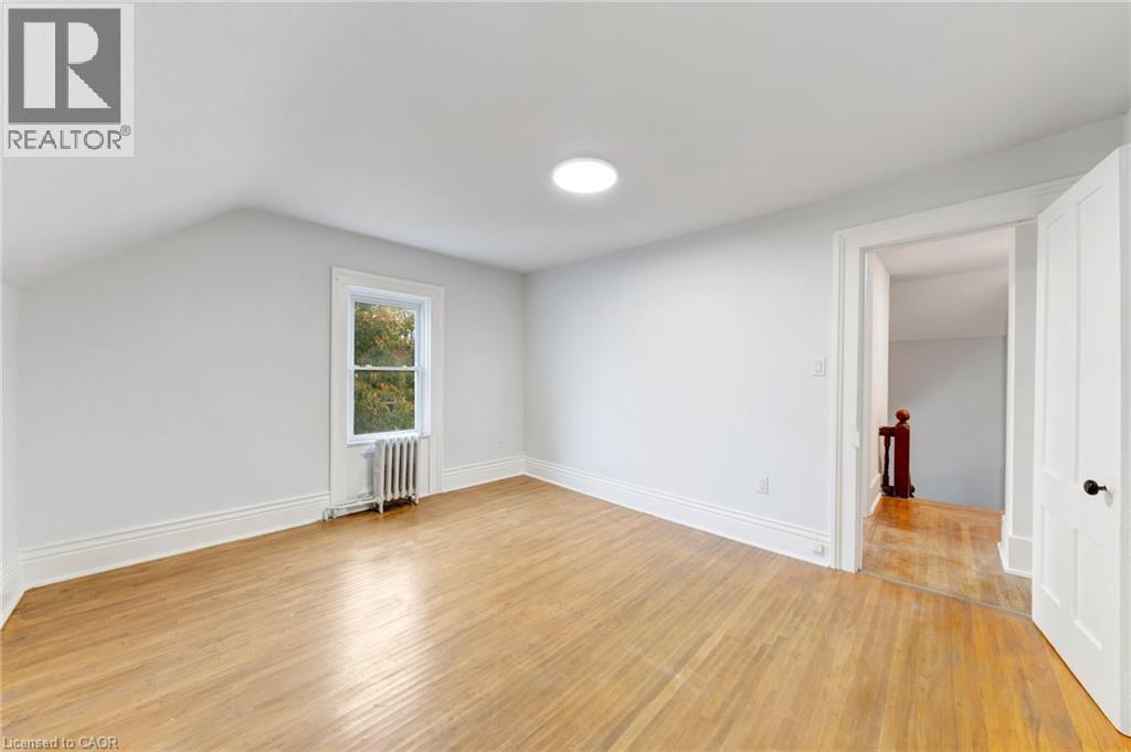 












115 WEST MAIN Street

,
Welland,




Ontario
L3C4Z8

