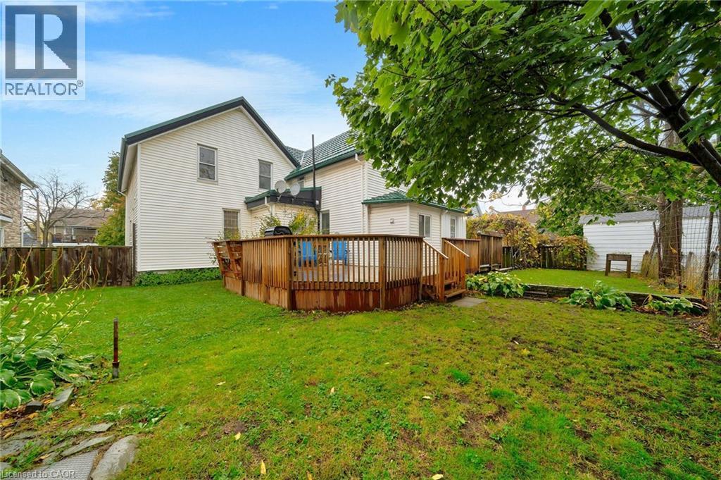 












115 WEST MAIN Street

,
Welland,




Ontario
L3C4Z8

