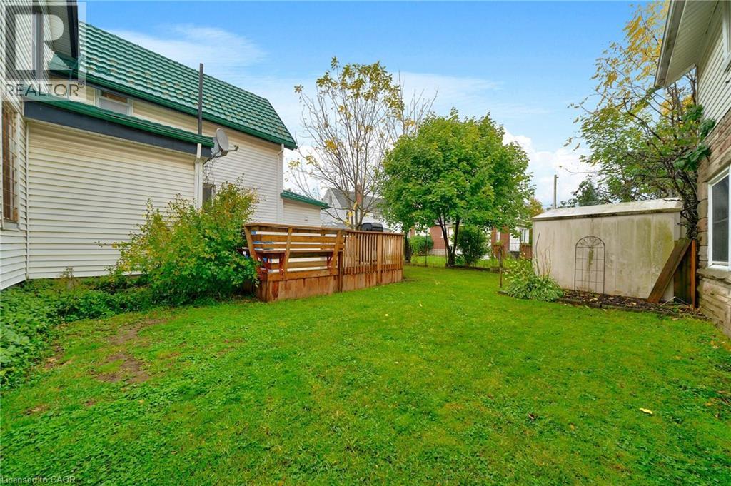 












115 WEST MAIN Street

,
Welland,




Ontario
L3C4Z8

