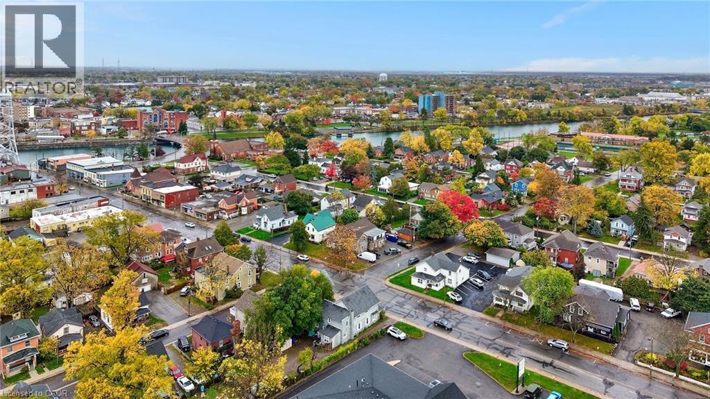 












115 WEST MAIN Street

,
Welland,




Ontario
L3C4Z8

