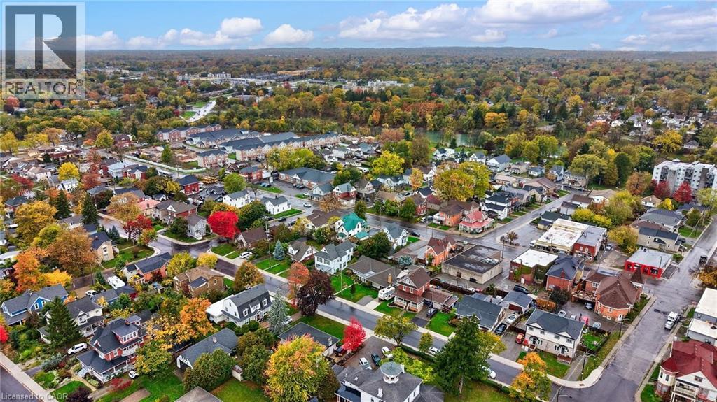 












115 WEST MAIN Street

,
Welland,




Ontario
L3C4Z8

