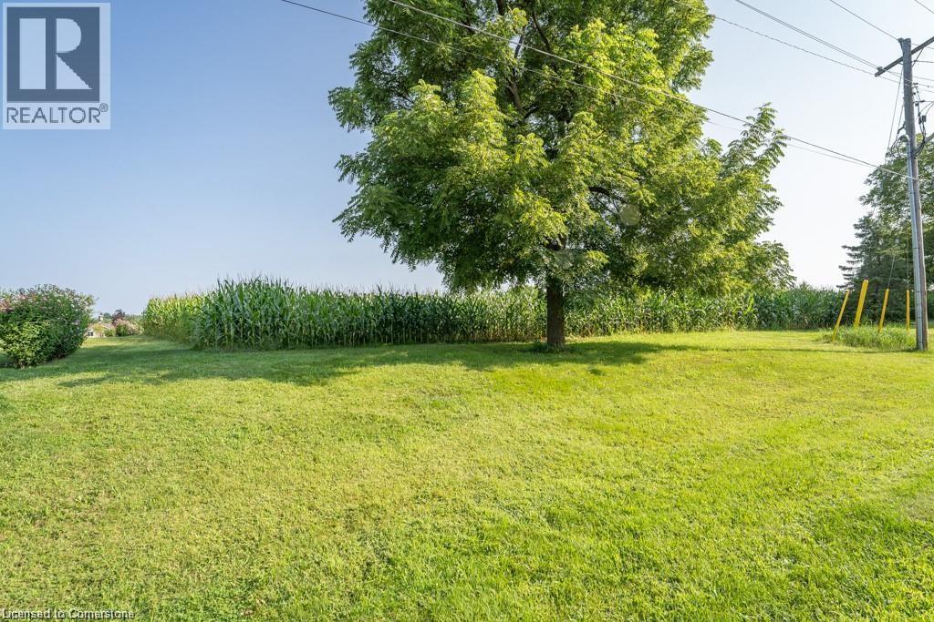 












361 ROBINSON Road

,
Burford,







Ontario
N3R0B8

