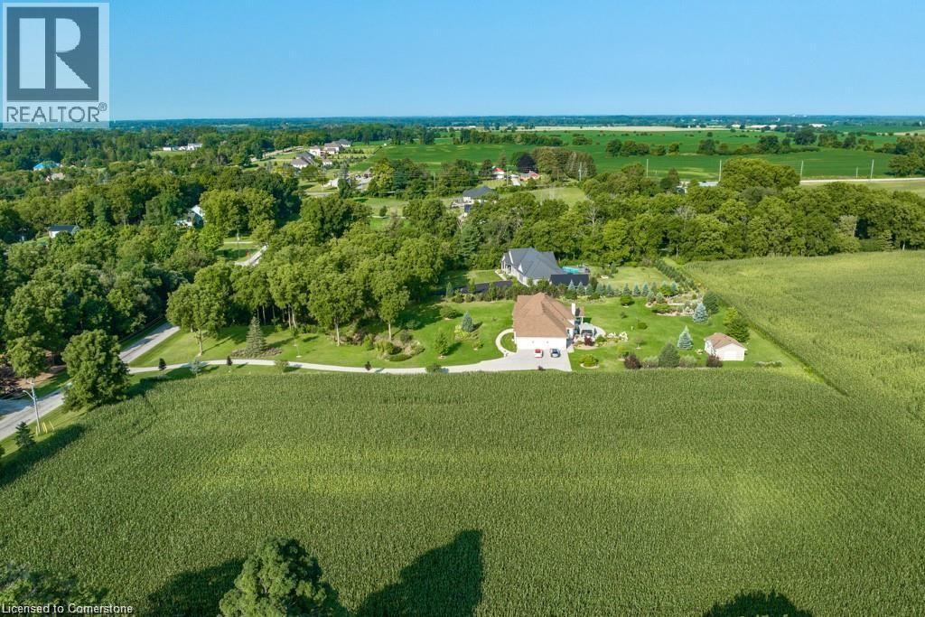 












361 ROBINSON Road

,
Burford,







Ontario
N3R0B8

