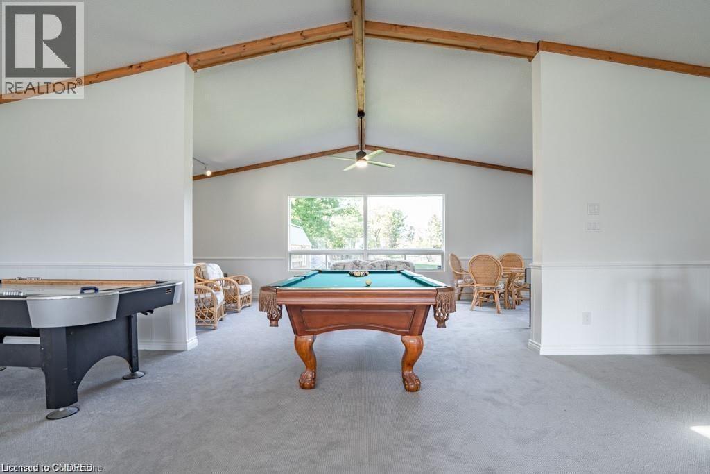 












9630 WELLINGTON RD 42

,
Erin,




Ontario
L7G4S8

