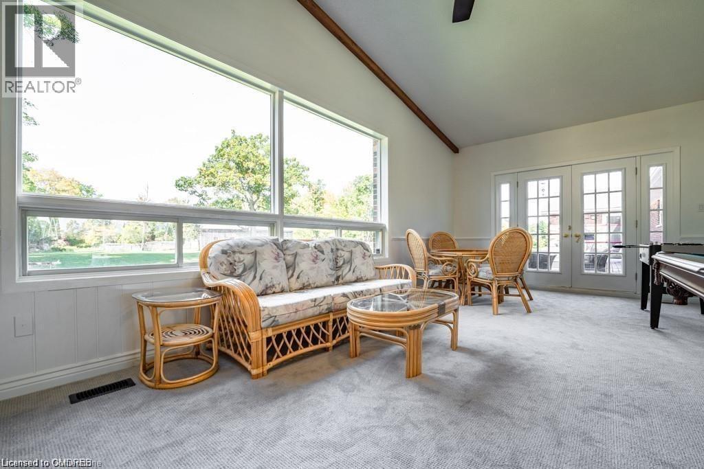 












9630 WELLINGTON RD 42

,
Erin,




Ontario
L7G4S8

