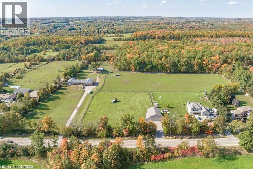 












9630 WELLINGTON RD 42

,
Erin,




Ontario
L7G4S8

