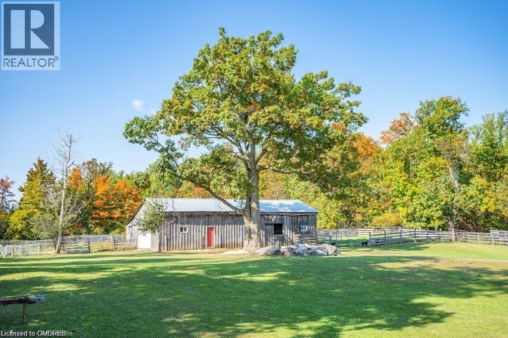 












9630 WELLINGTON RD 42

,
Erin,




Ontario
L7G4S8

