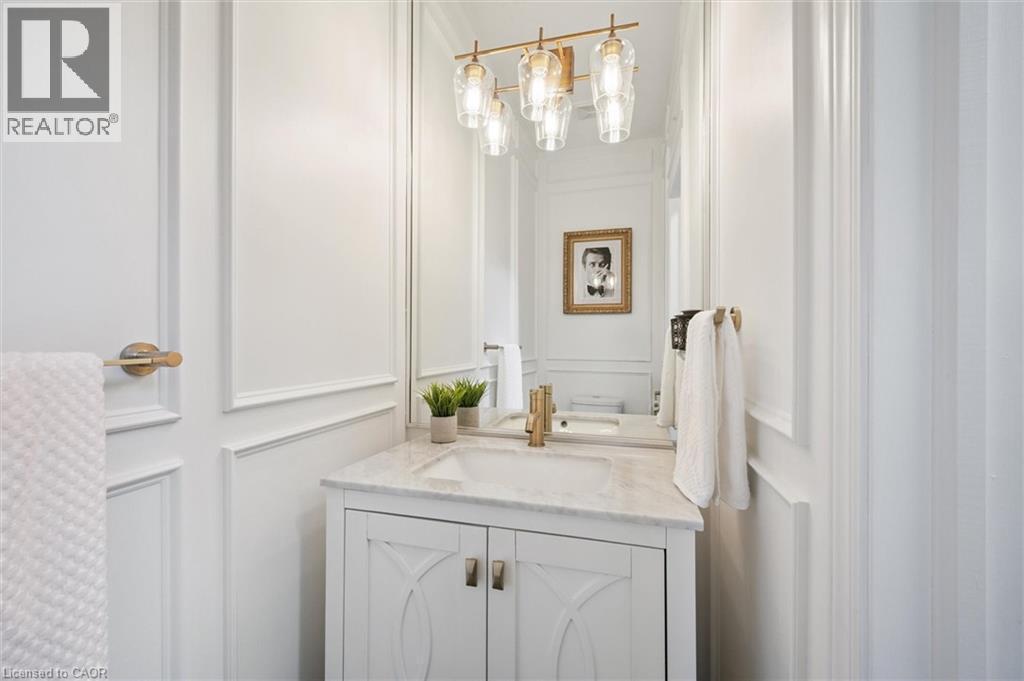 












279 FARLEY Drive

,
Guelph,




Ontario
N1L1N6

