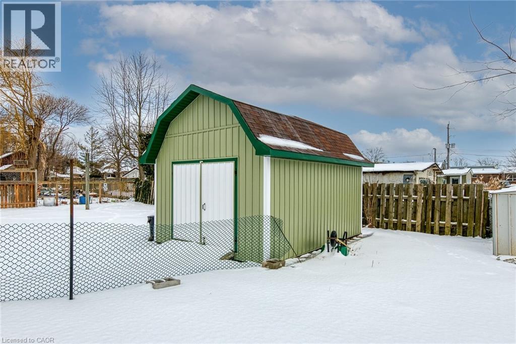 












2076 MAIN Street N

,
Jarvis,




Ontario
N0A1J0

