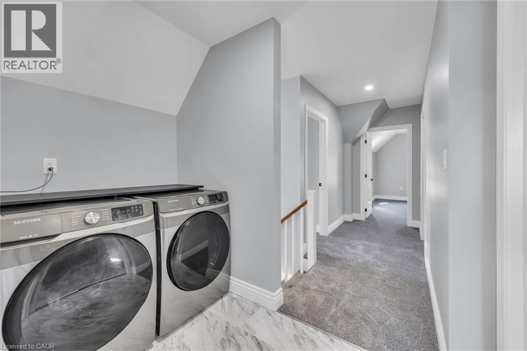 












2076 MAIN Street N

,
Jarvis,




Ontario
N0A1J0

