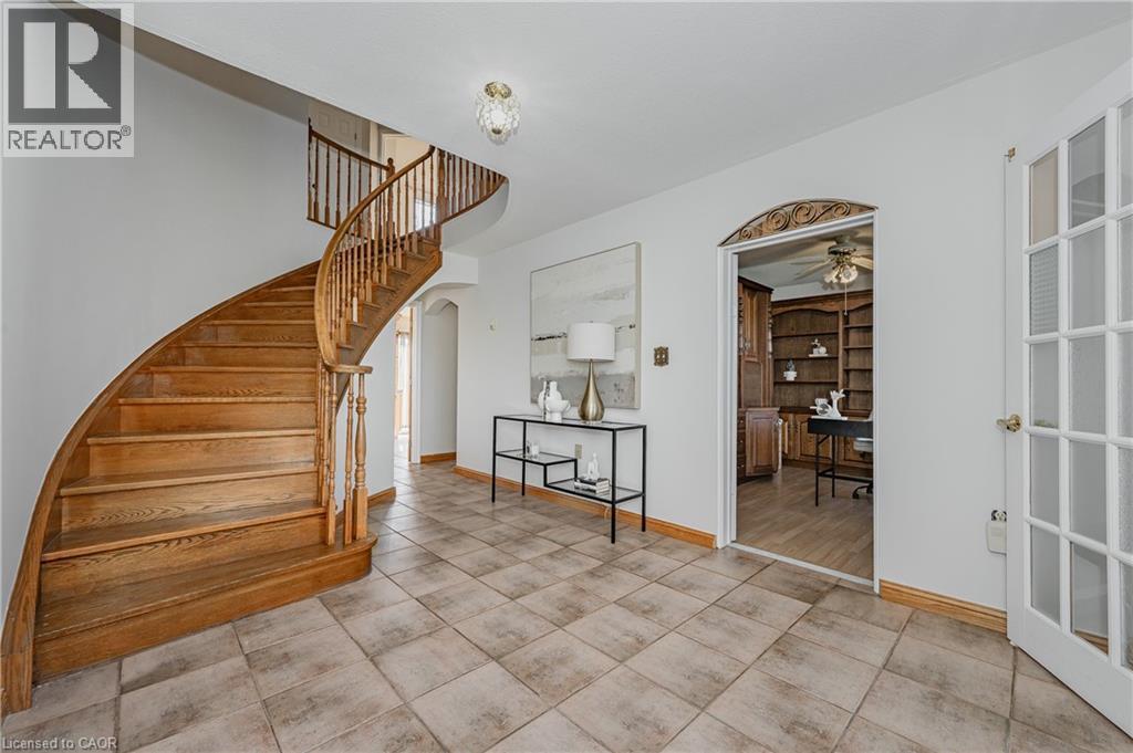 












631 FOUR MILE CREEK Road

,
Niagara-on-the-Lake,




Ontario
L0S1J0

